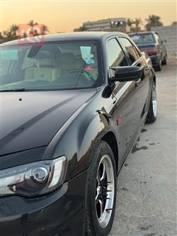 كرايسلر 300